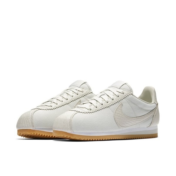 nike cortez beige womens